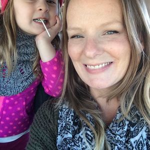 Meet your Posher, Lorilei